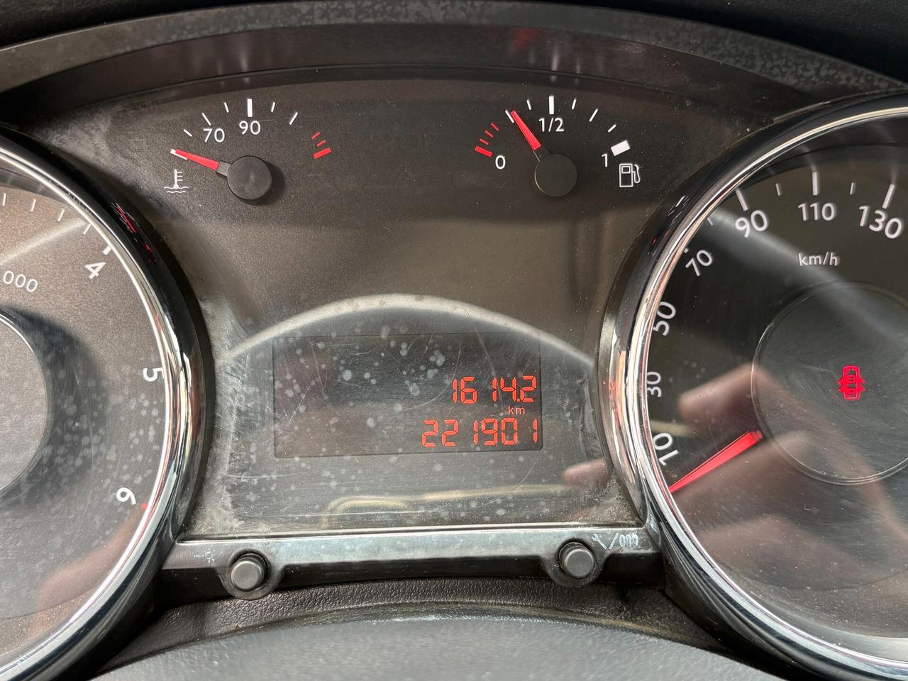 Peugeot 5008 1.6 HDi 112CV Premium