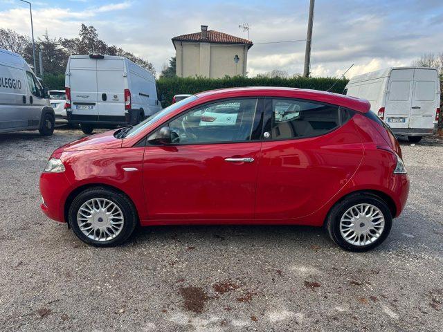 LANCIA Ypsilon OK neo pat. 1.2 69 CV GPL Ecochic Silver