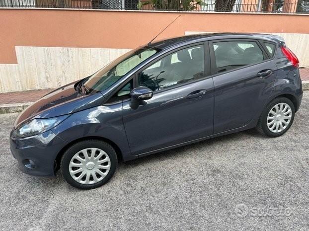 Ford Fiesta 1.2 BENZ. FINANZIAMENTO