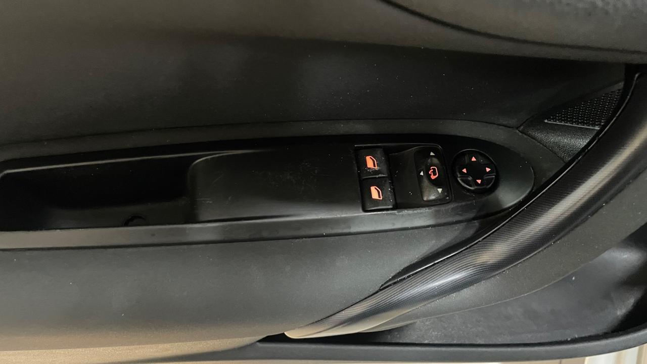 Ds DS4 4 BlueHDi 120 S&S So Chic