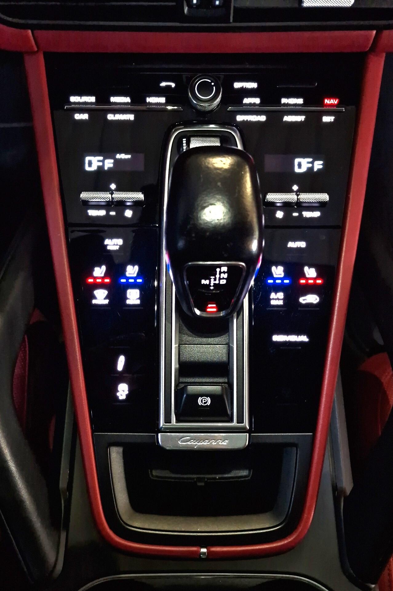 Porsche Cayenne 3.0 V6 E-Hybrid