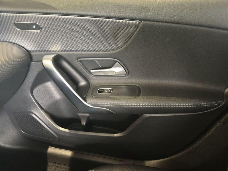 Mercedes-Benz Classe A A 180 d Automatic Progressive Advanced