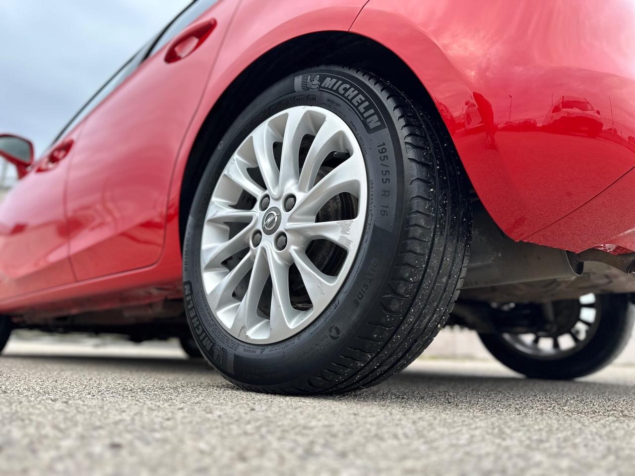 Opel Corsa 2015 1.2 69CV 5 porte b-Color STUPENDA