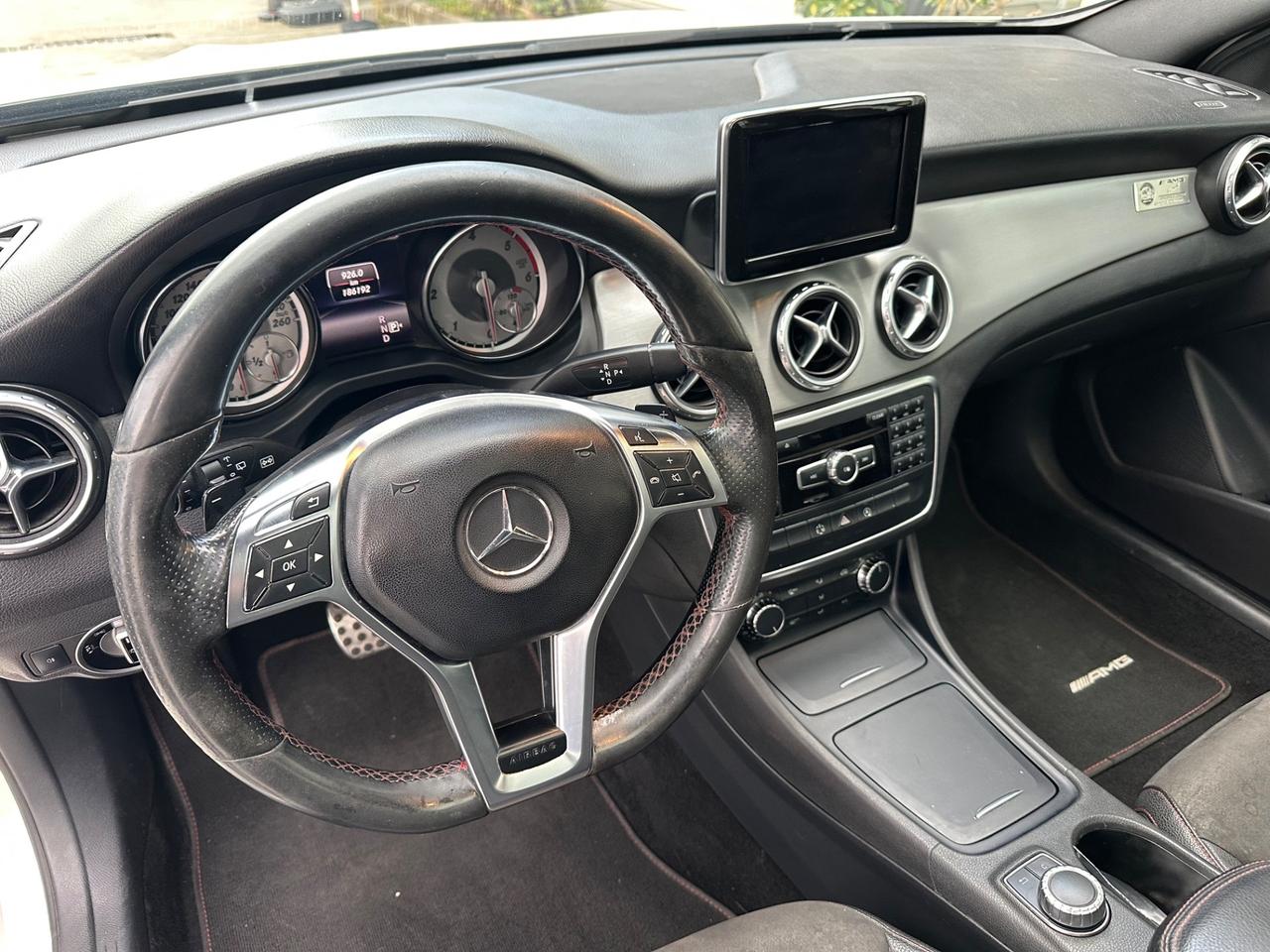 Mercedes-benz GLA 200d Automatic pack AMG