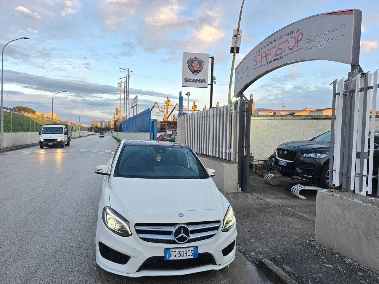 Mercedes-benz B 200 B 200 d Automatic Premium amg