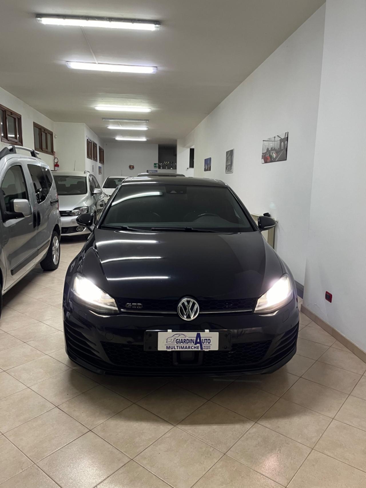 Volkswagen Golf GTD 2.0 TDI DSG