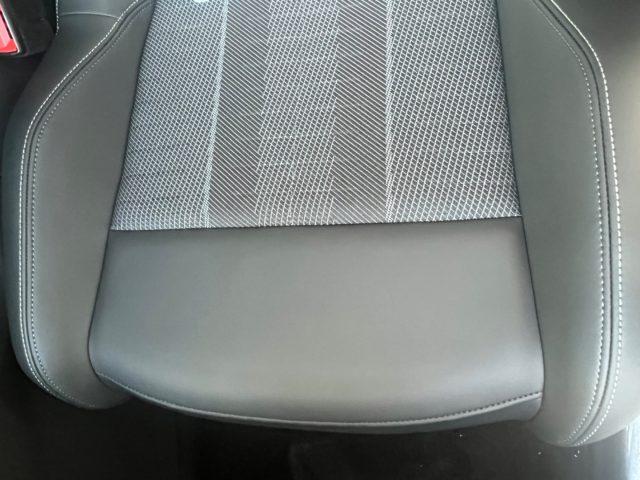 PEUGEOT 3008 Hybrid 136 e-DCS6 Allure tua da ?379,00 mensili