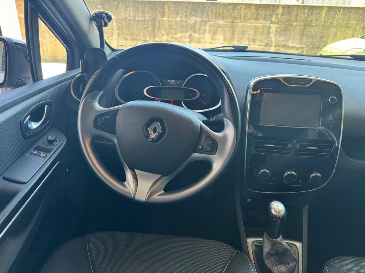 Renault Clio TCe 12V 90CV Start&Stop 5 porte Energy Intens