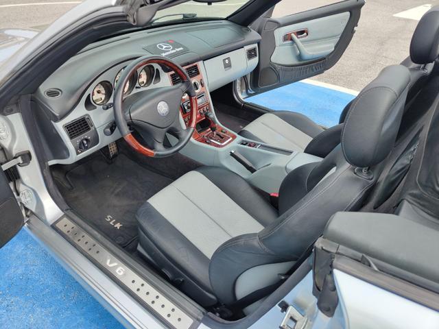 MERCEDES-BENZ SLK 320 Full- Optional ( GARANZIA )