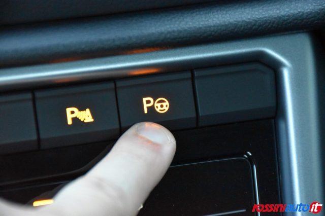 VOLKSWAGEN T-Roc 1.5 TSI 150 CV DSG LIFE + TECH PACK - I.Q DRIVE -