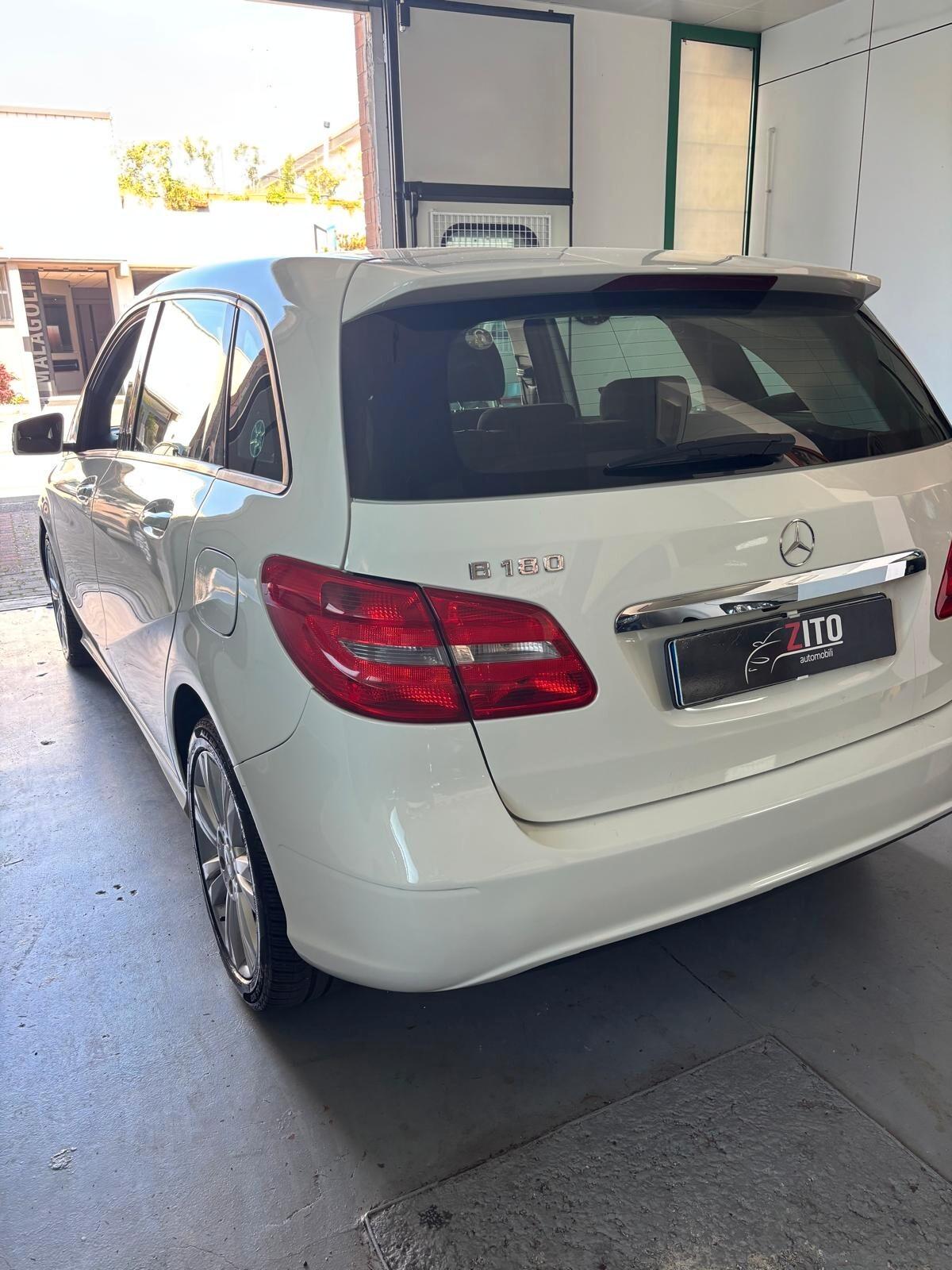 Mercedes-benz B 180 B 180 CDI BlueEFFICIENCY Premium