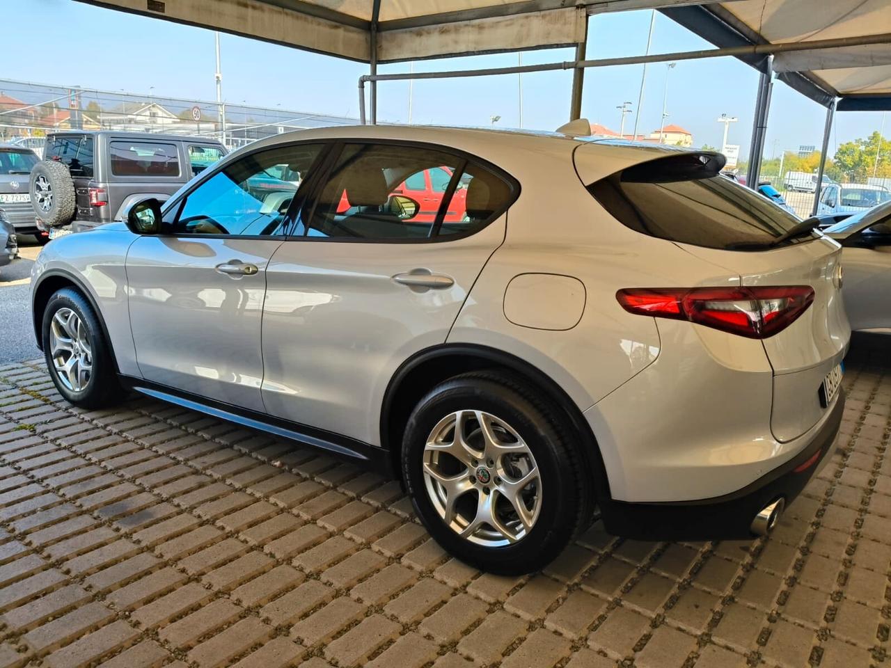 Alfa Romeo Stelvio 2.2 Turbodiesel 160 CV AT8 RWD Business