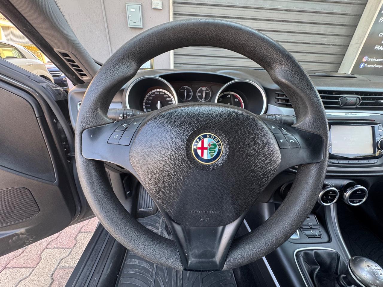 Giulietta 1.6 diesel 105 X neopatentati telefono lega impeccabile