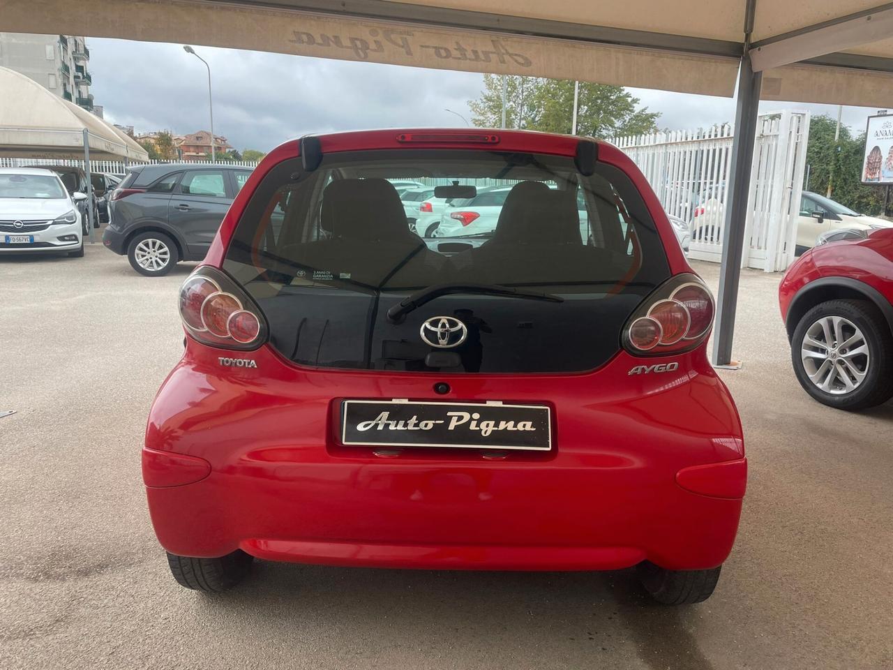 Toyota Aygo 1.0 12V VVT-i 5 porte Tobasco MMT automatica