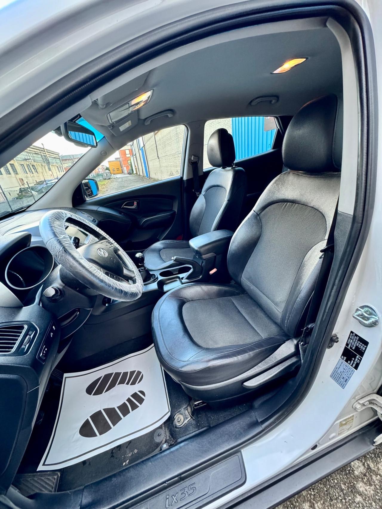Hyundai iX35 1.7 CRDi 2WD Xpossible