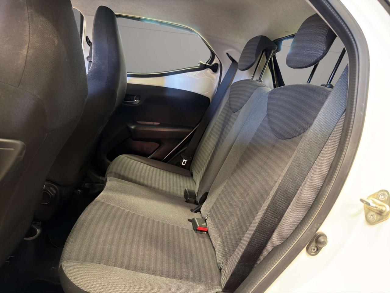 Toyota Aygo Aygo 5p 1.0 x-business 72cv