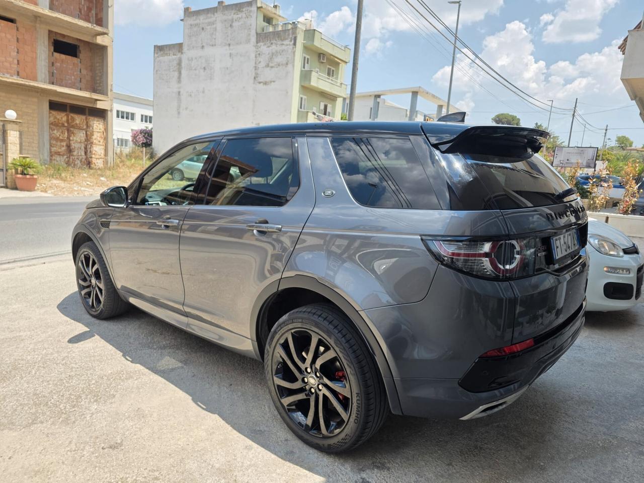 Land Rover Discovery Sport 2.0 240 CV HSE R-Dynamic 7 posti
