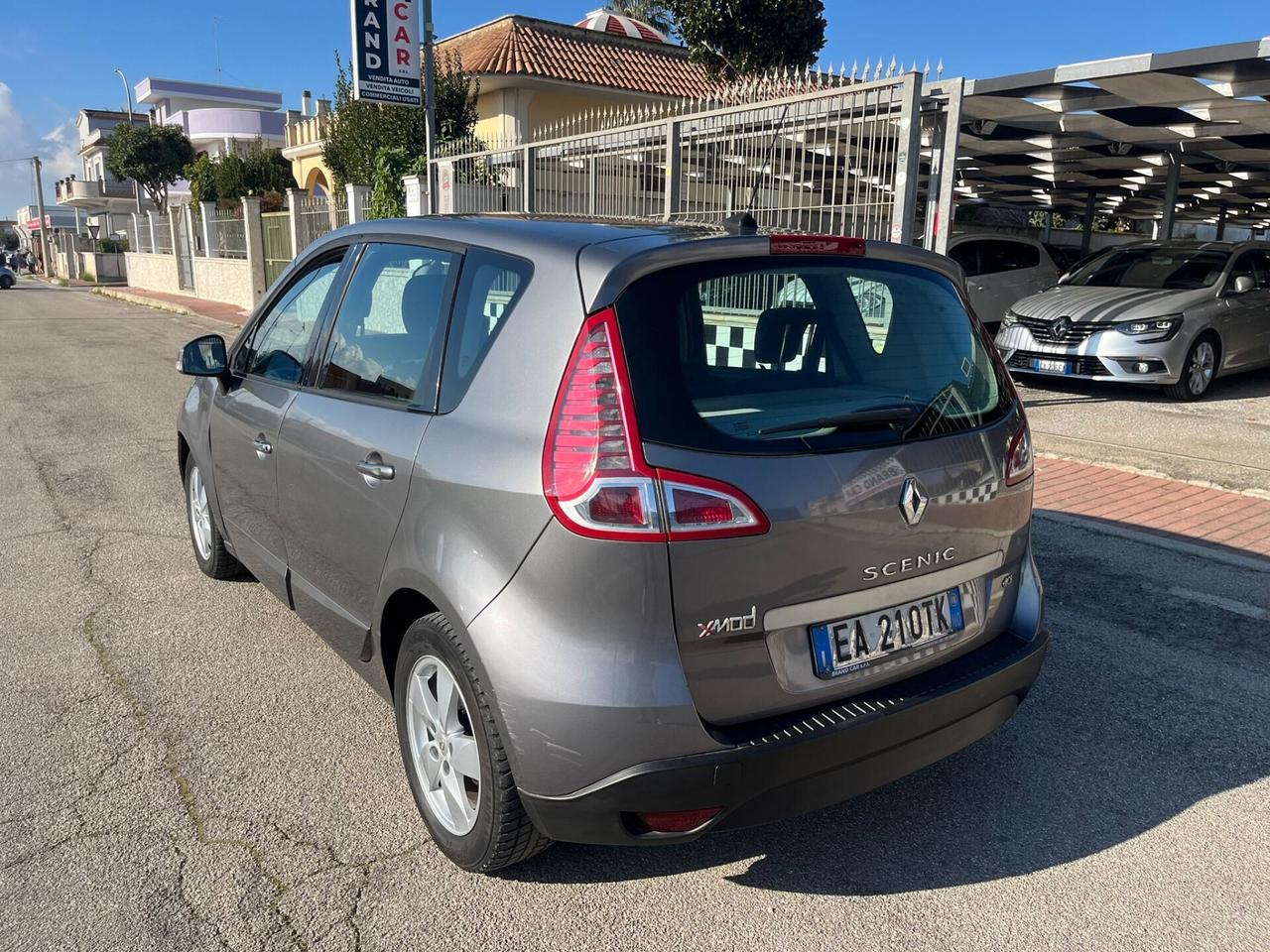 Renault Scenic X Mood 1.5 dCi 110CV Dynamique 2010