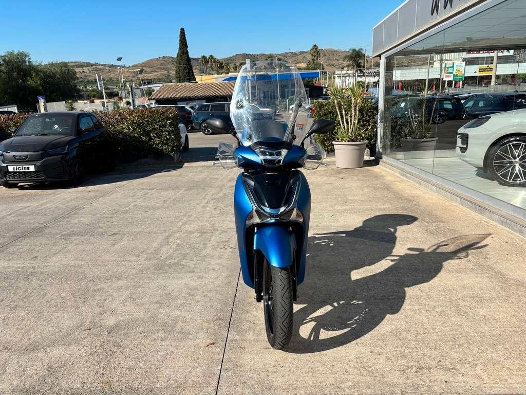 Honda SH 125 2018 / KM 30.000 Tua a solo 19 Euro al mese