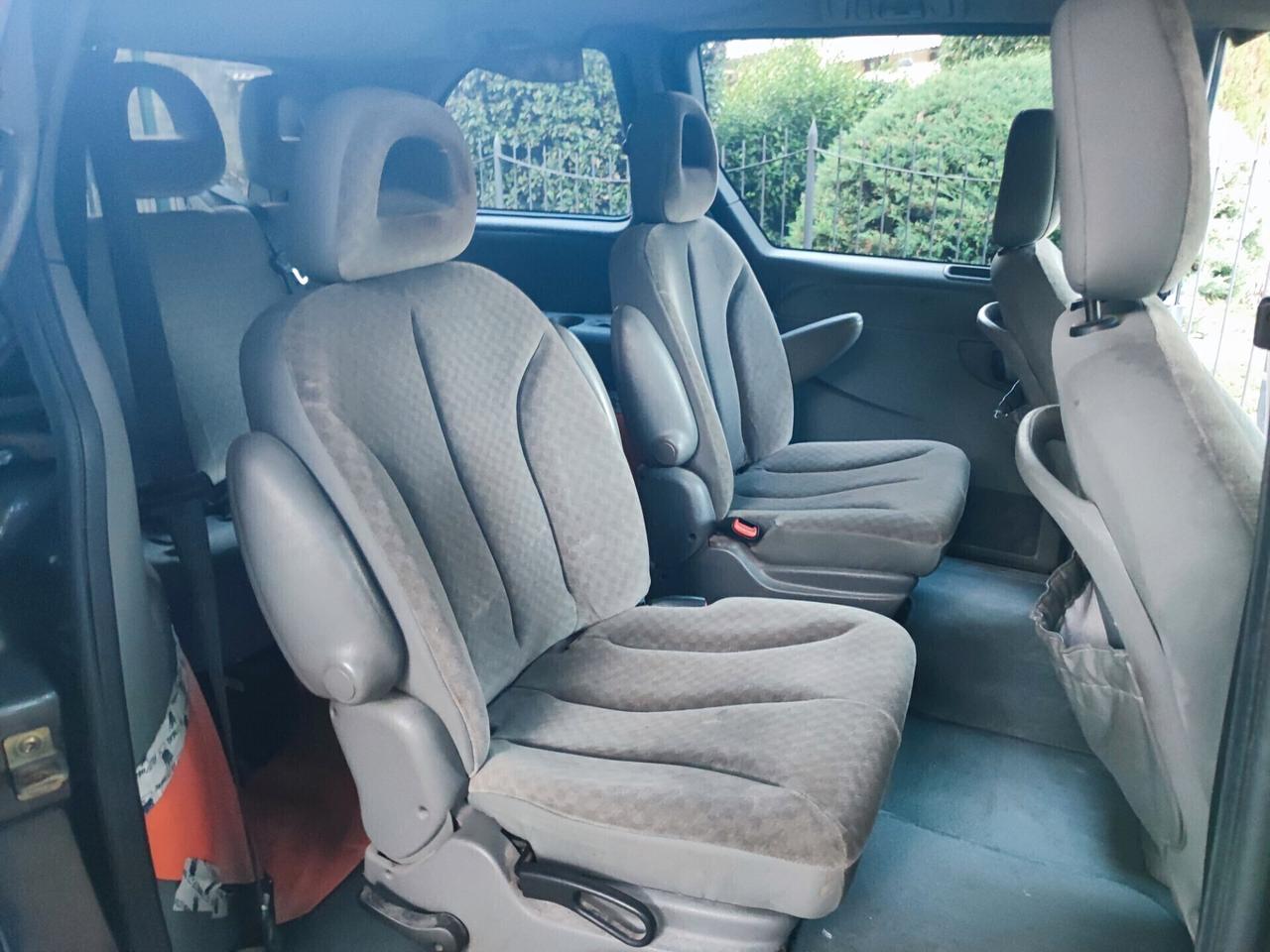 Chrysler Voyager 2.5 CRD cat LX 7 posti