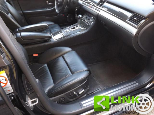 AUDI S8 5.2 V10 quattro tiptronic