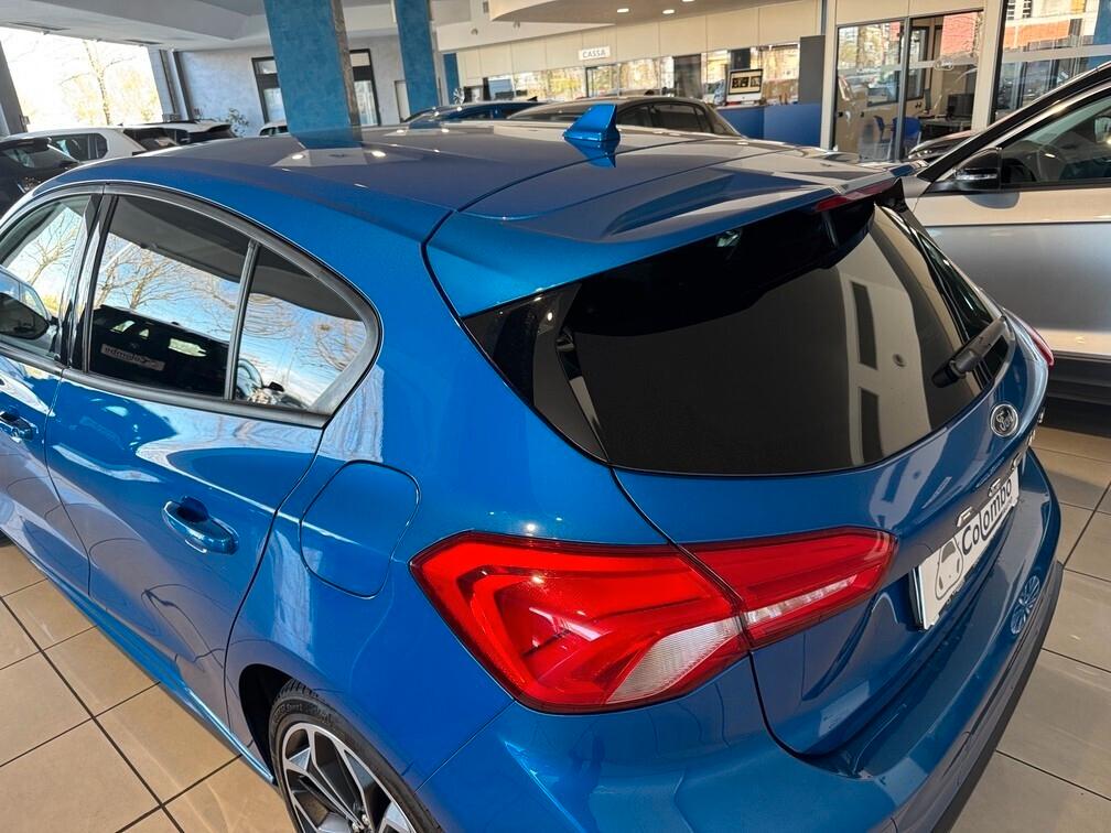 Ford Focus 1.5 ecoboost ST-Line Led Navi App conn 18"