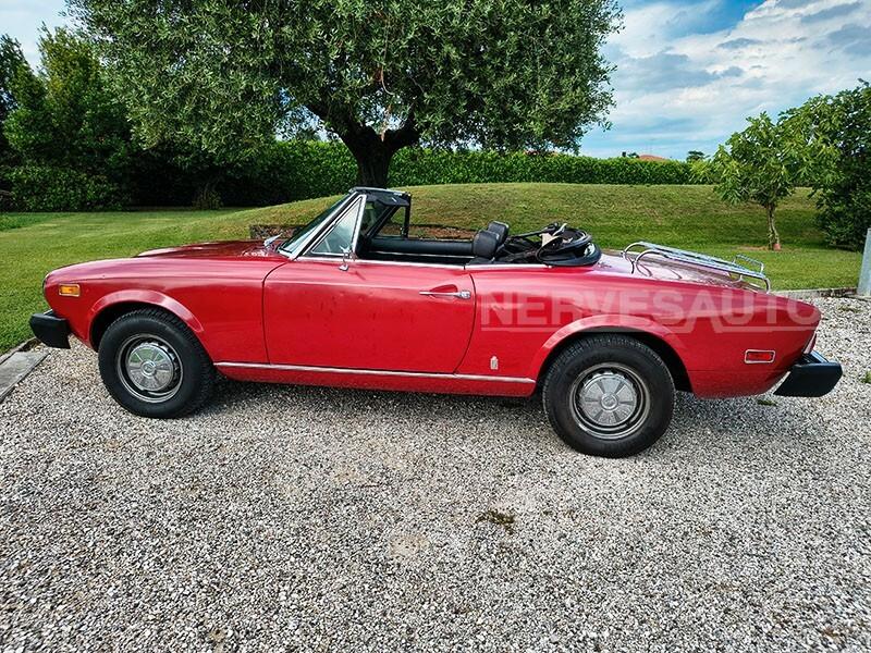 Fiat 124 Spider 1800 – Rossa Interni Neri CRS Anno 1975