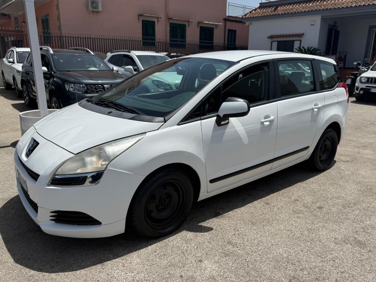 Peugeot 5008 1.6 HDi 112CV Business 5P
