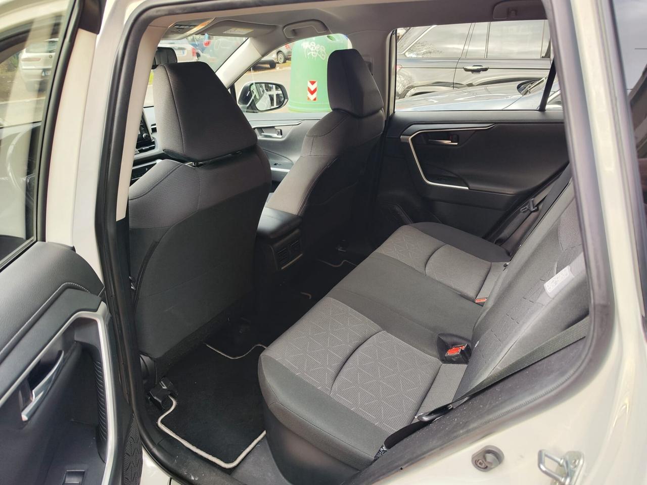 Toyota RAV 4 RAV4 2.5 HV (218CV) E-CVT 2WD Business