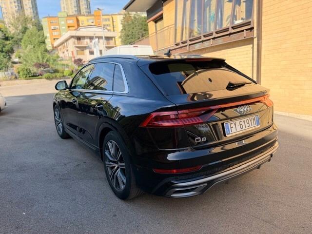 Audi Q8 50 TDI 286 CV quattro tiptronic Sport