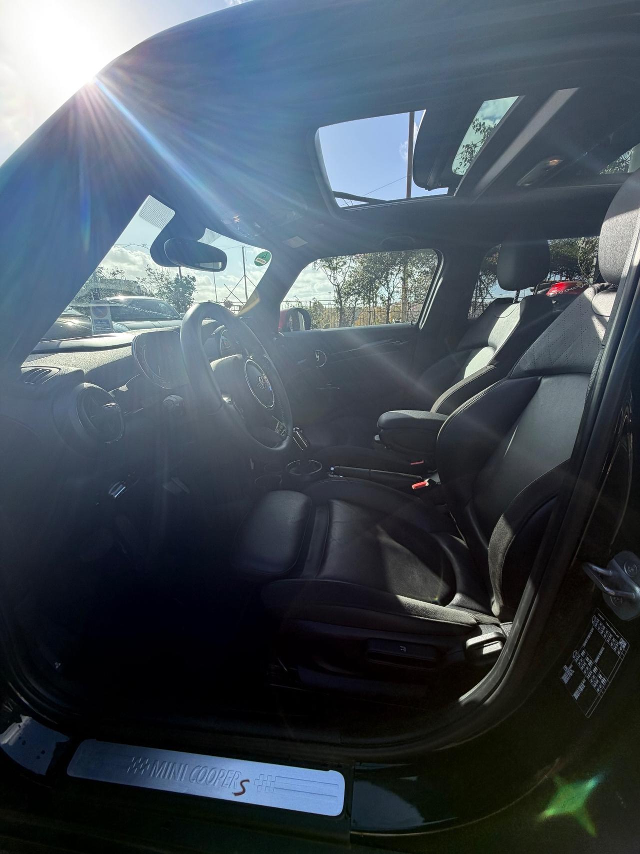 Mini Cooper S 2.0 XL Aut. 5 porte Pdc Navi Pelle