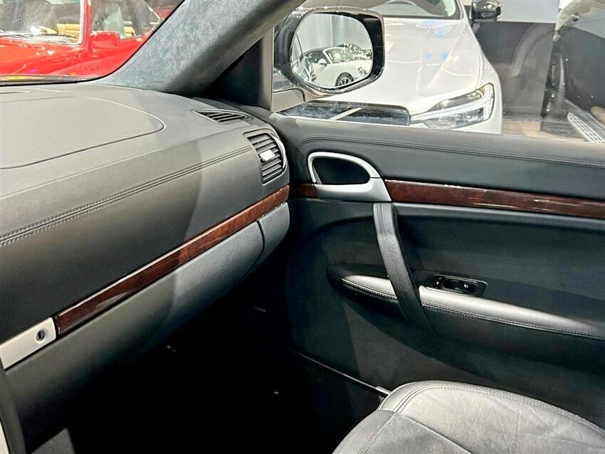 Porsche Cayenne 4.8 GTS