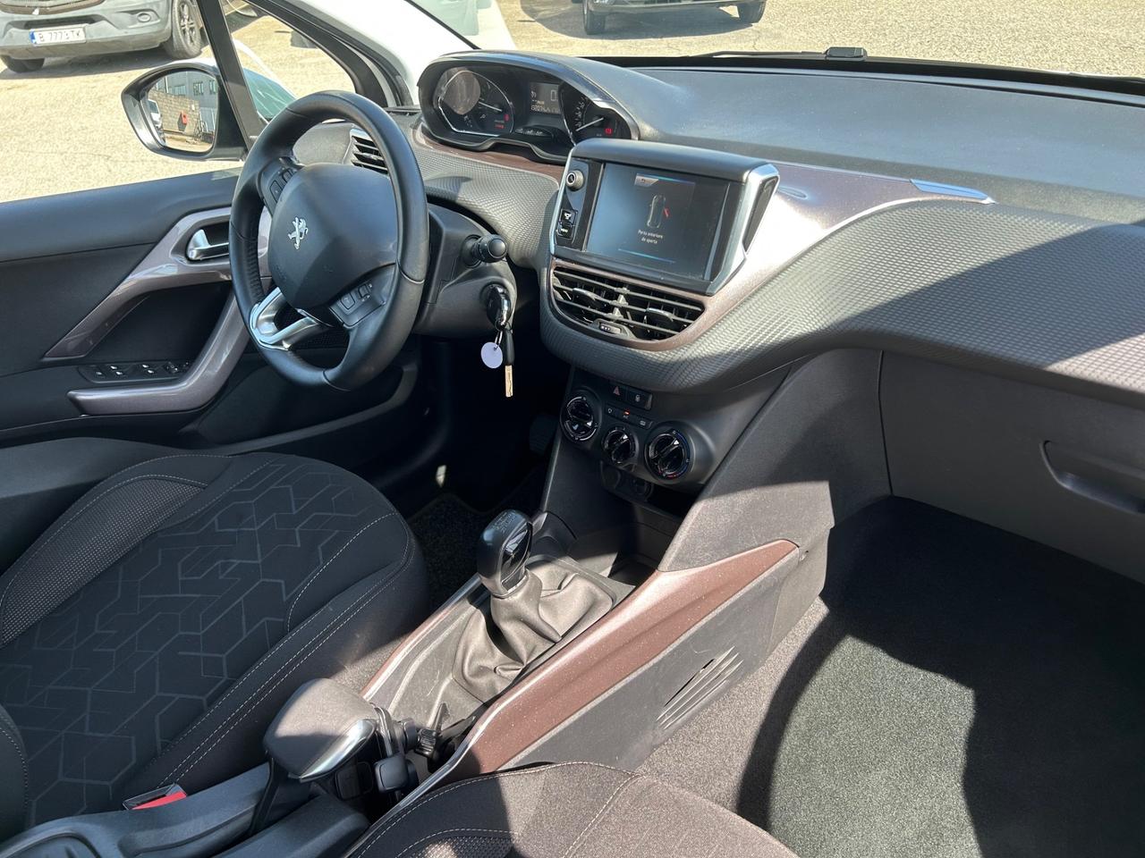 Peugeot 2008 1.6 e-HDi 92 CV
