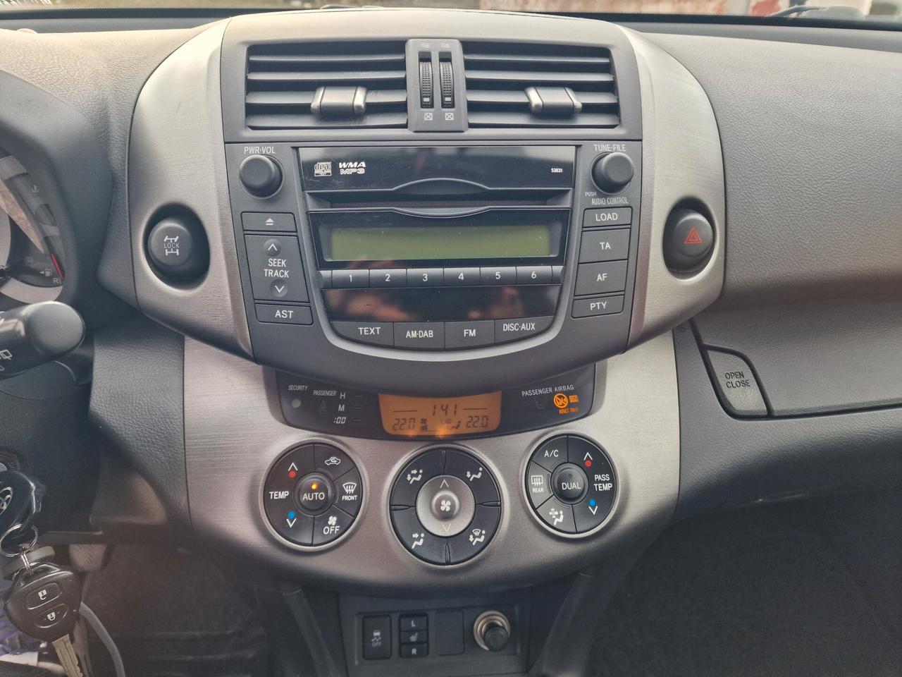 Toyota RAV 4 RAV4 Crossover 2.2 D-4D 150 CV DPF Luxury