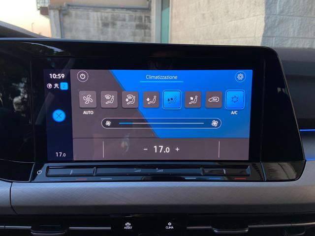 VOLKSWAGEN Golf 2.0 TDI DSG SCR Life COCKPIT-LUCI AMBIENTE