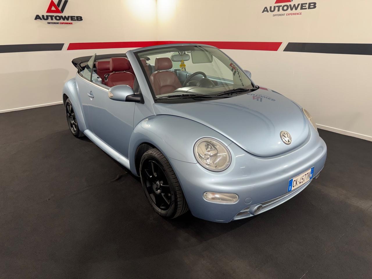 Volkswagen New Beetle 1.6 Cabrio