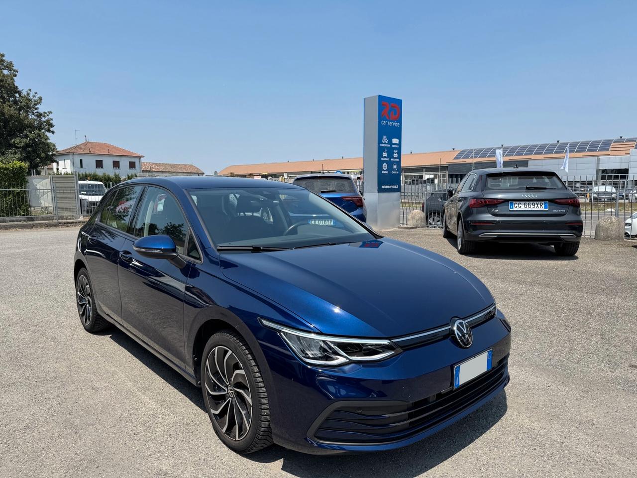 Volkswagen Golf 1.0 etsi evo Life 110cv dsg / NO VINCOLI