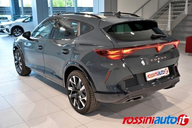 CUPRA Formentor 1.5 HYBRID 150 CV DSG + R19 + EDGE + INTELLIGENT +