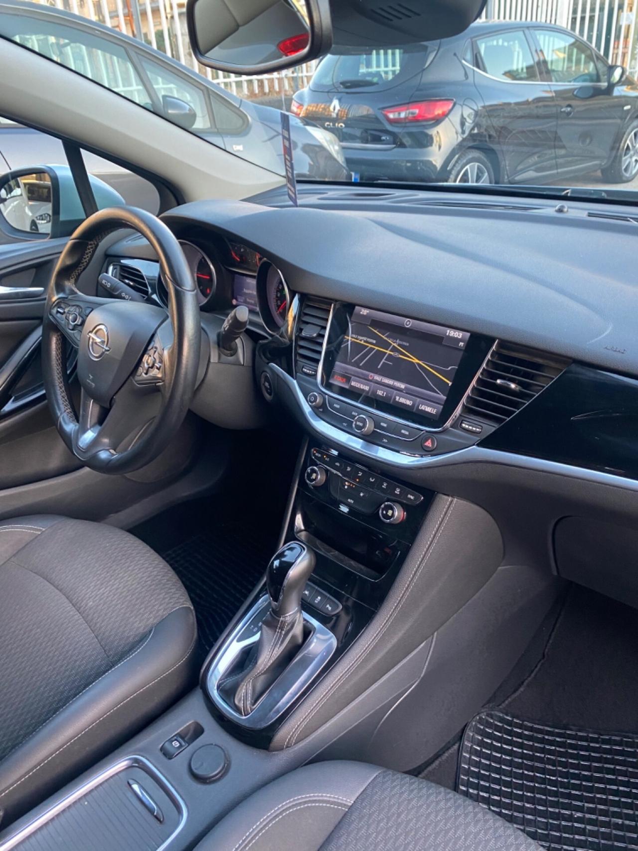 Opel Astra 1.6 CDTi 2017 Automatica Full Navi Led