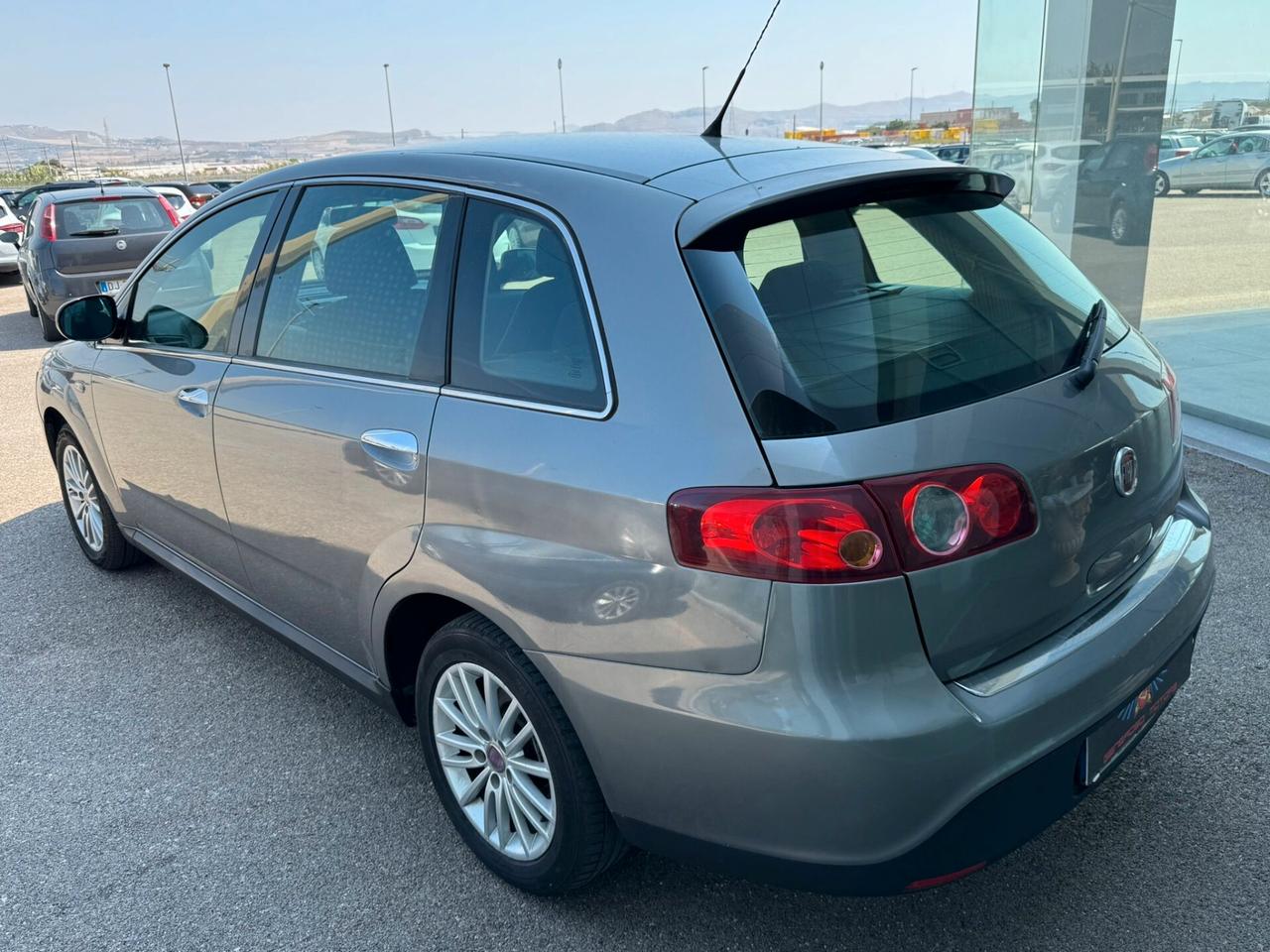 Fiat Croma 1.9 Multijet 16V aut. Dynamic
