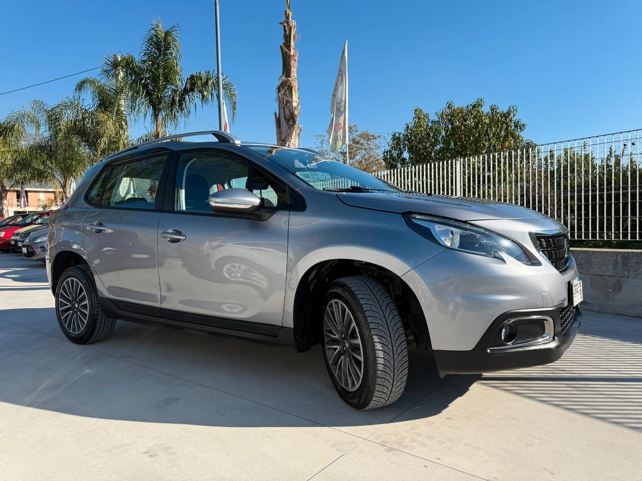 PEUGEOT 2008 2017 1.2 BENZINA 82 CV 82.000 KM