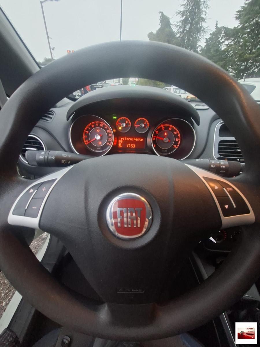 FIAT - Punto - 1.4 8V 5p. Natural Power Easy