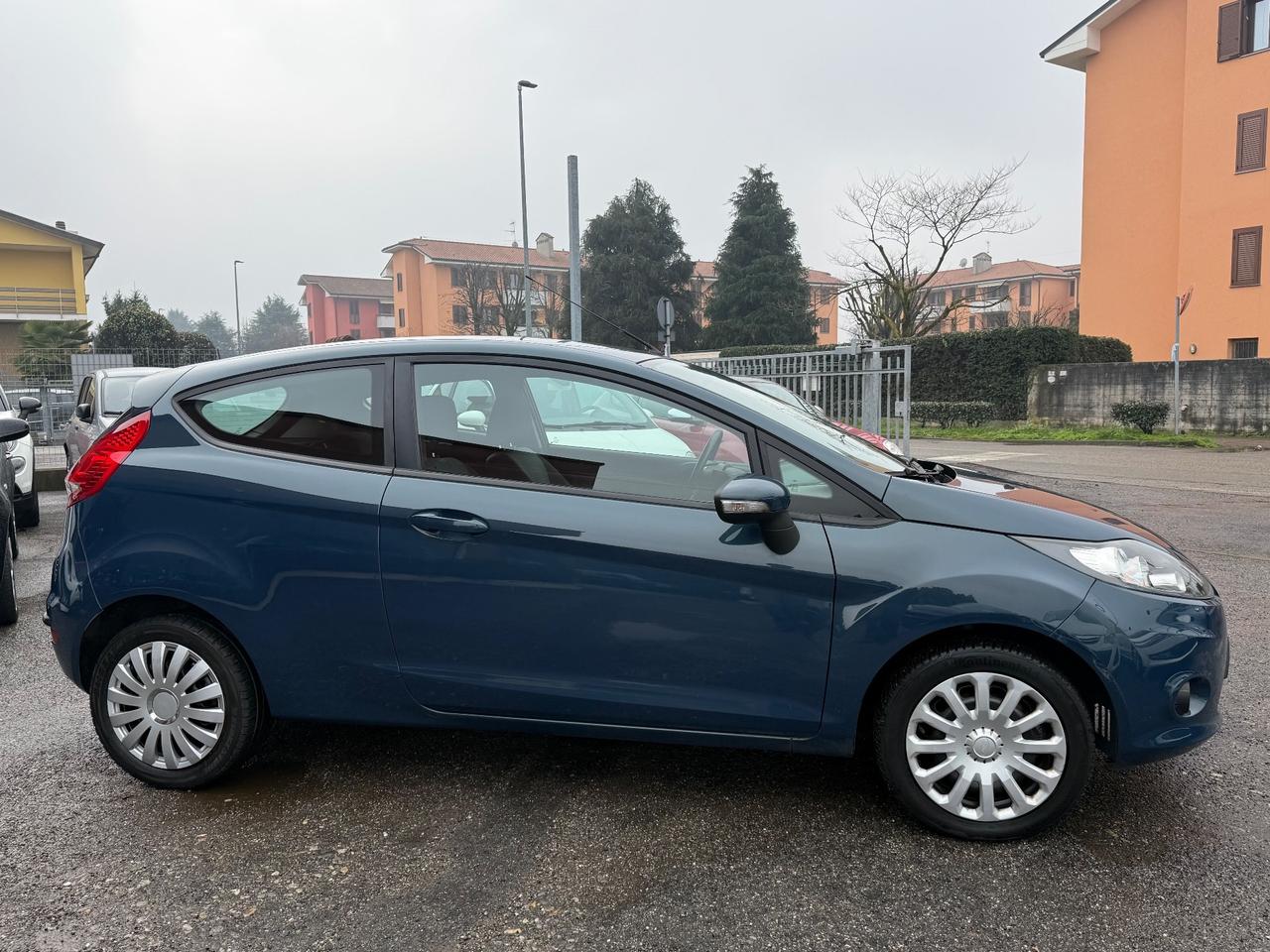 Ford Fiesta 1.4 3 porte Bz.- GPL Titanium