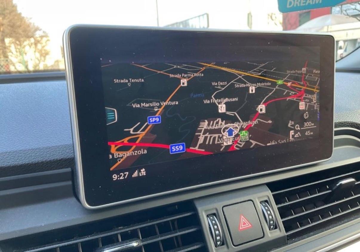 Audi Q5 35 TDI quattro S tronic Business Sport