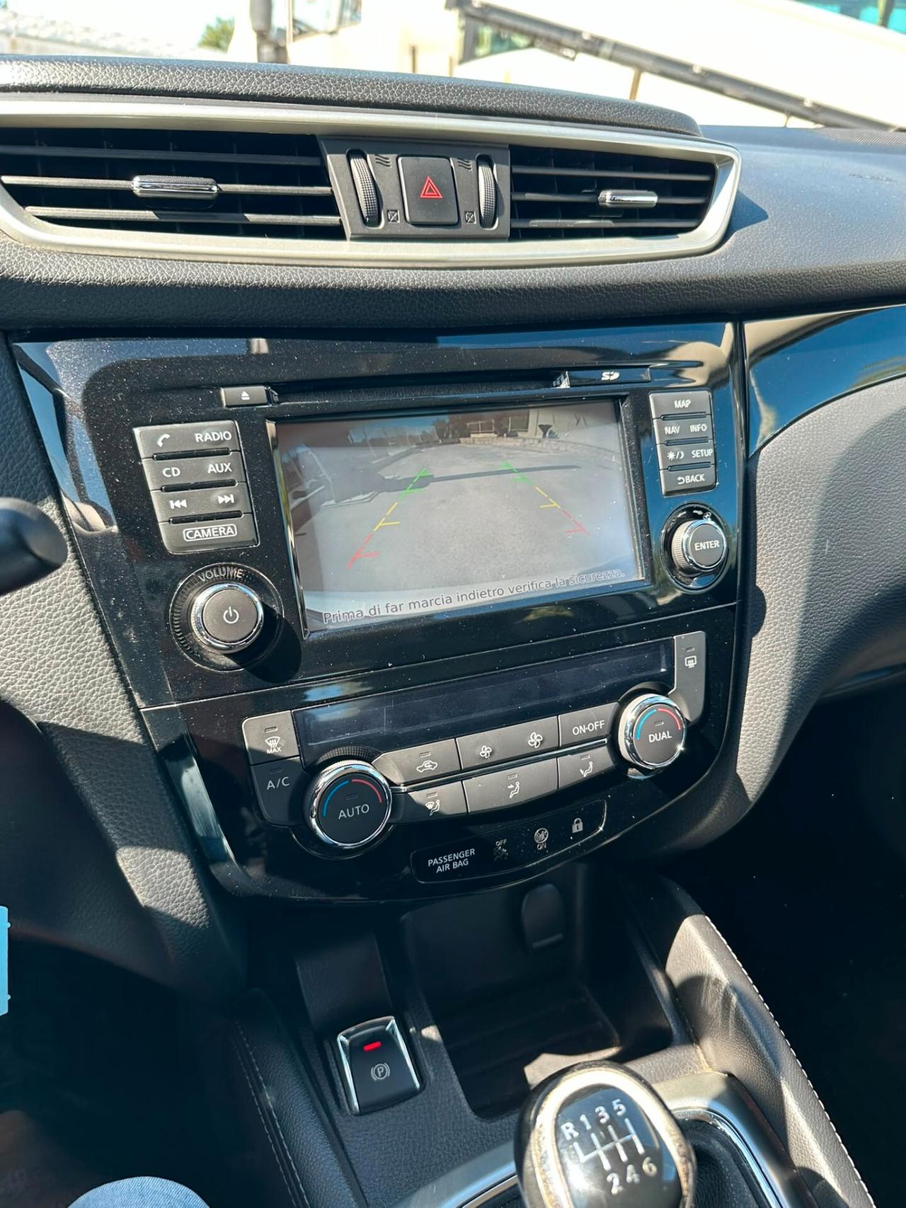 NISSAN QASHQASI 1.5 dCi Business