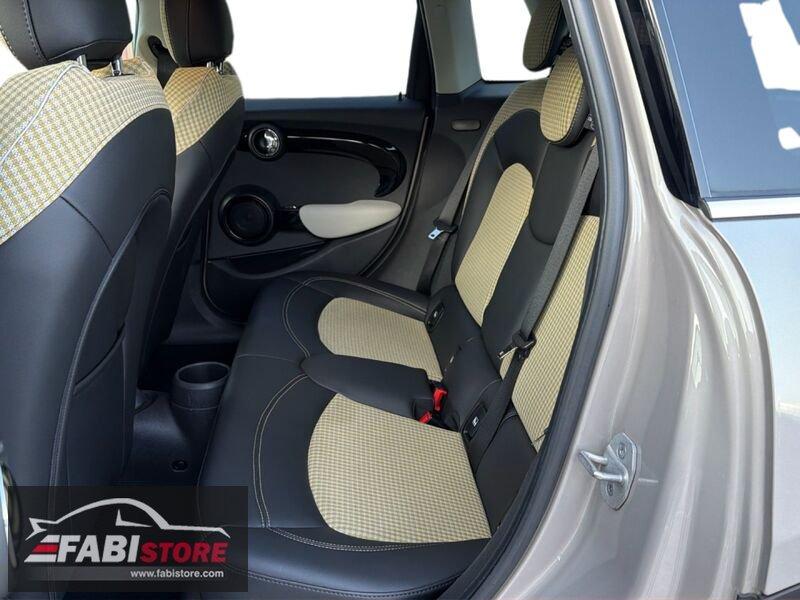 MINI Mini 5 porte 1.5 Cooper 136 Cv 5 porte Yours Autom. - LED, Navi, Keyless ecc