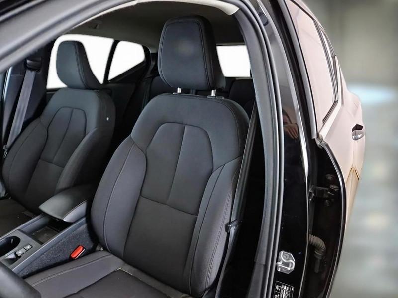 VOLVO XC40 T5 Twin Engine Geartronic Business Plus