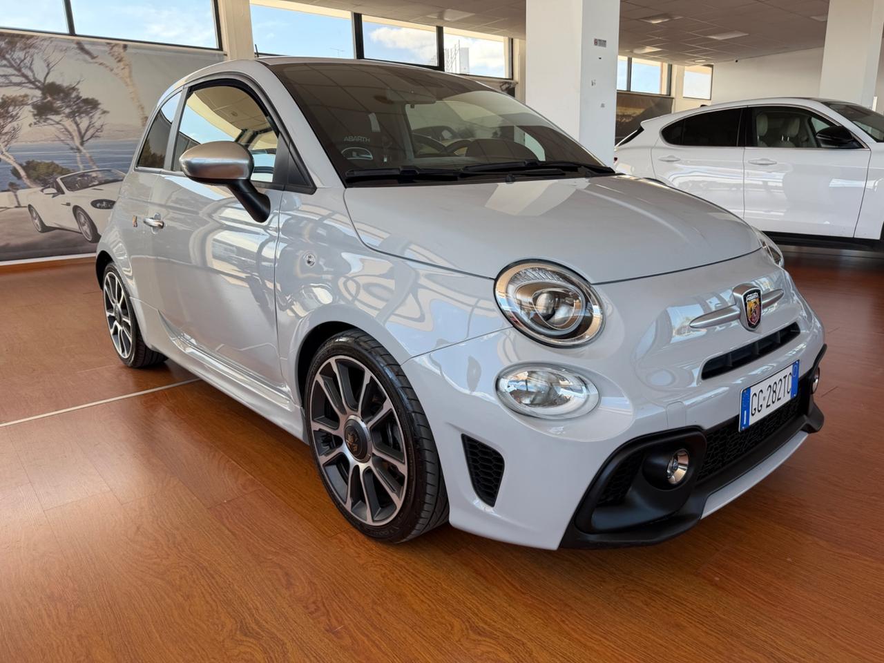 Abarth 595 1.4 Turbo T-Jet 165 CV Turismo
