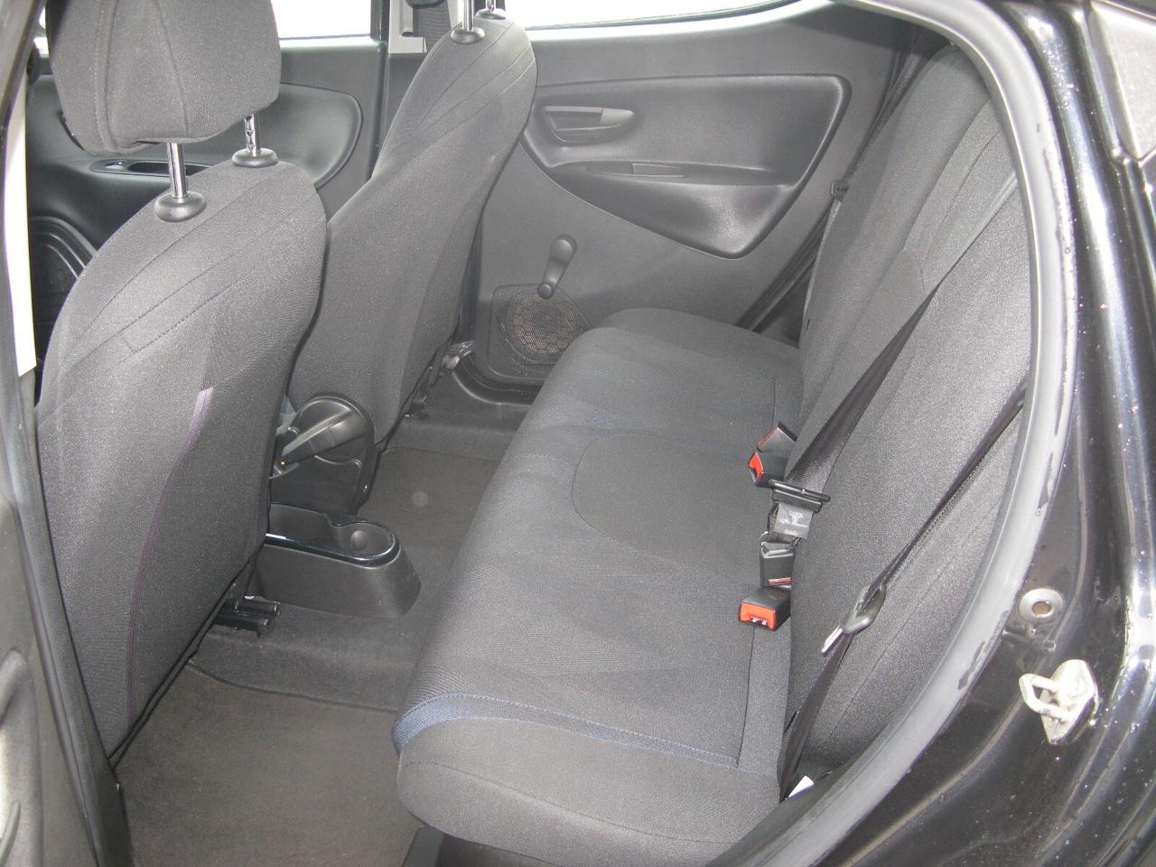 Lancia Ypsilon 1.0 FireFly 5 porte S&S Hybrid Ecochic Gold