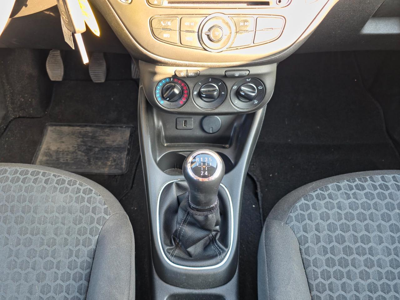 Opel Corsa 1.2 Coupé b-Color CV-69 2016-E6 Manuale NEO